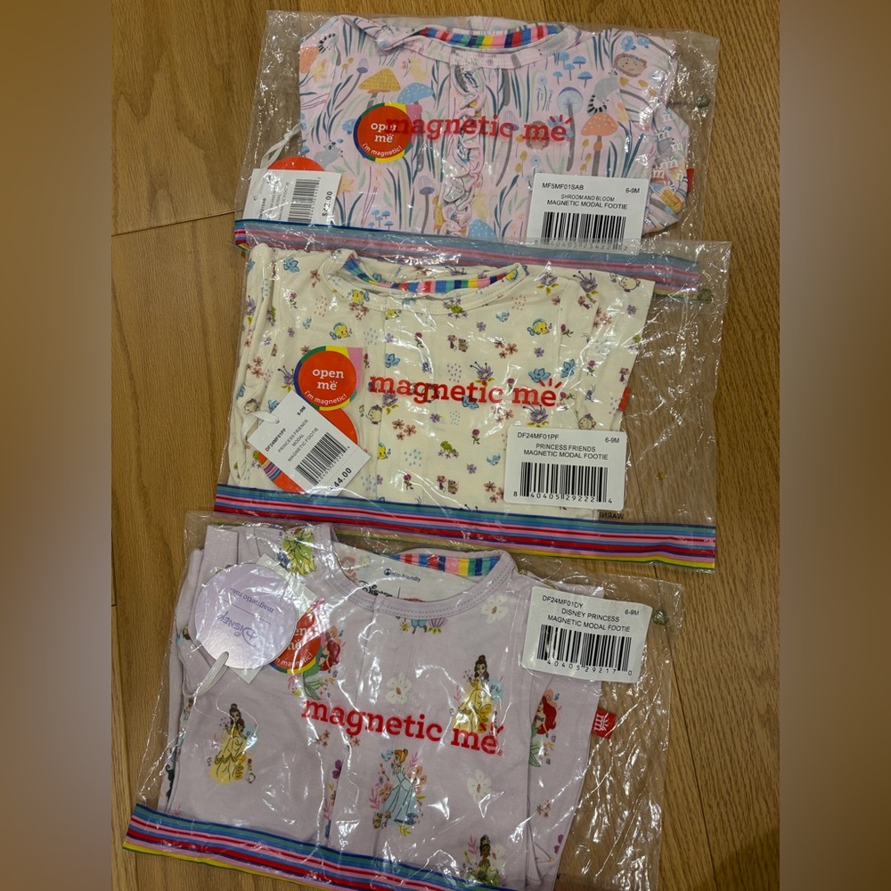 Three Magnetic Me Footies— Brand New